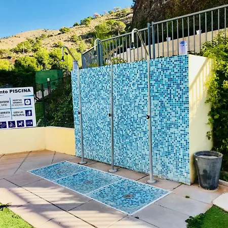 Super Deluxe Apartmento Pool דירה בנידורם
