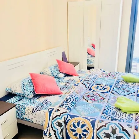 Super Deluxe Apartmento Pool * בנידורם
